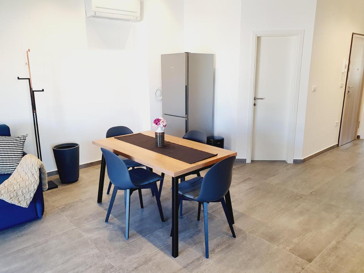 Modern Apartment Ana เปรมันตูรา ภายนอก รูปภาพ